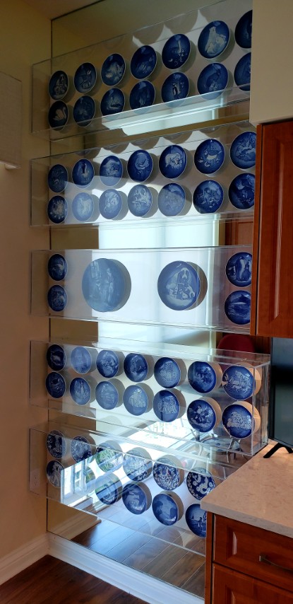 AcrylicShadowBoxesVitrine ForPlateDisplay  (2)